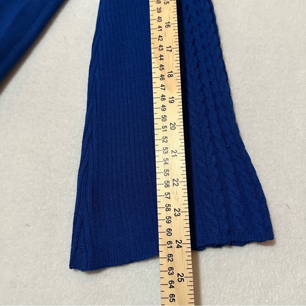 St. John Collection By Marie Gray Women’s Sweater Blue Size 8 - Picture 9 of 9